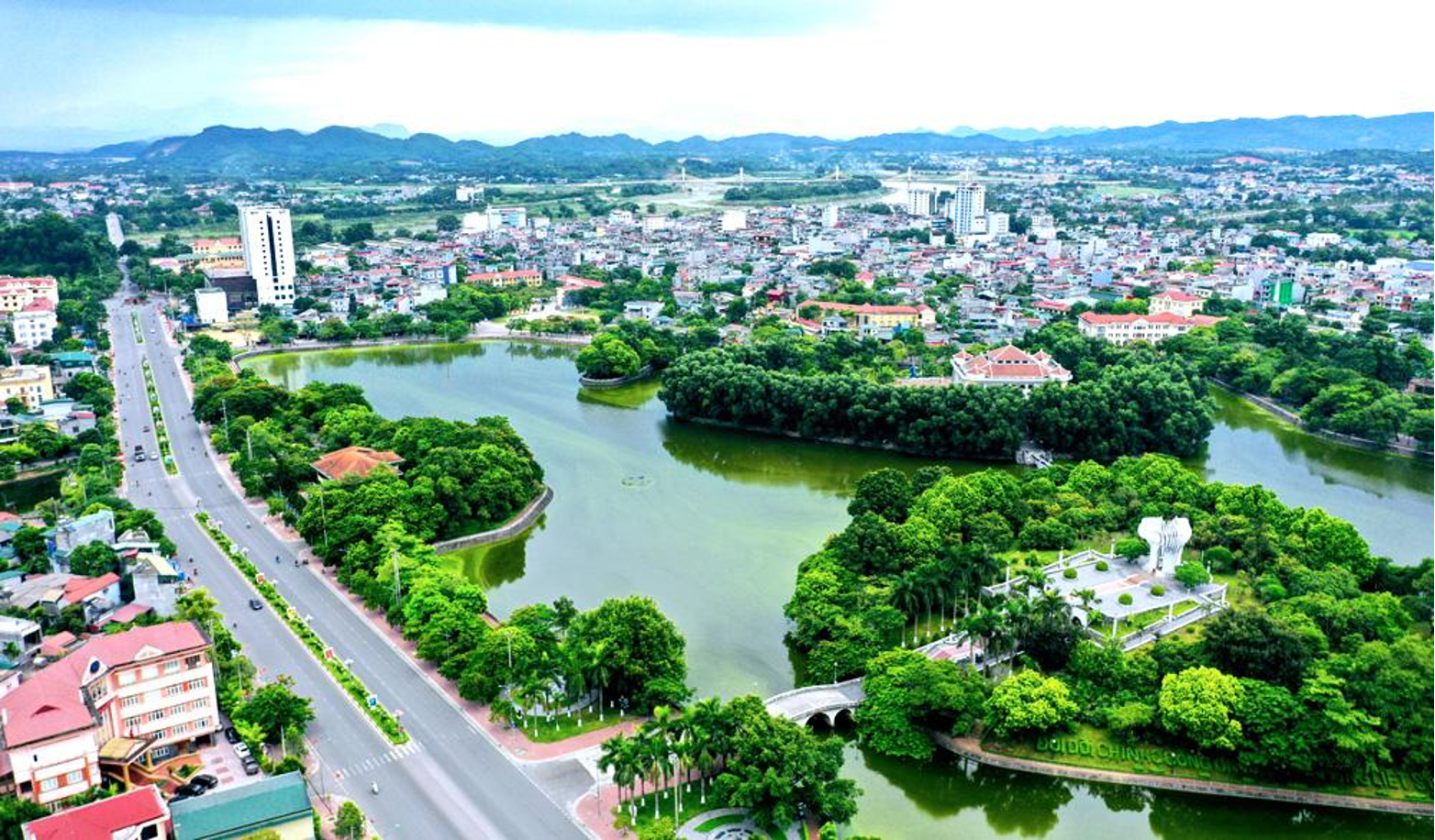 Xây dựng thành phố Tuyên Quang trở thành đô thị loại I trực thuộc tỉnh vào năm 2030